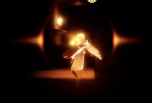 1617242451462654.png 《光遇》复刻花手先祖位置在哪里