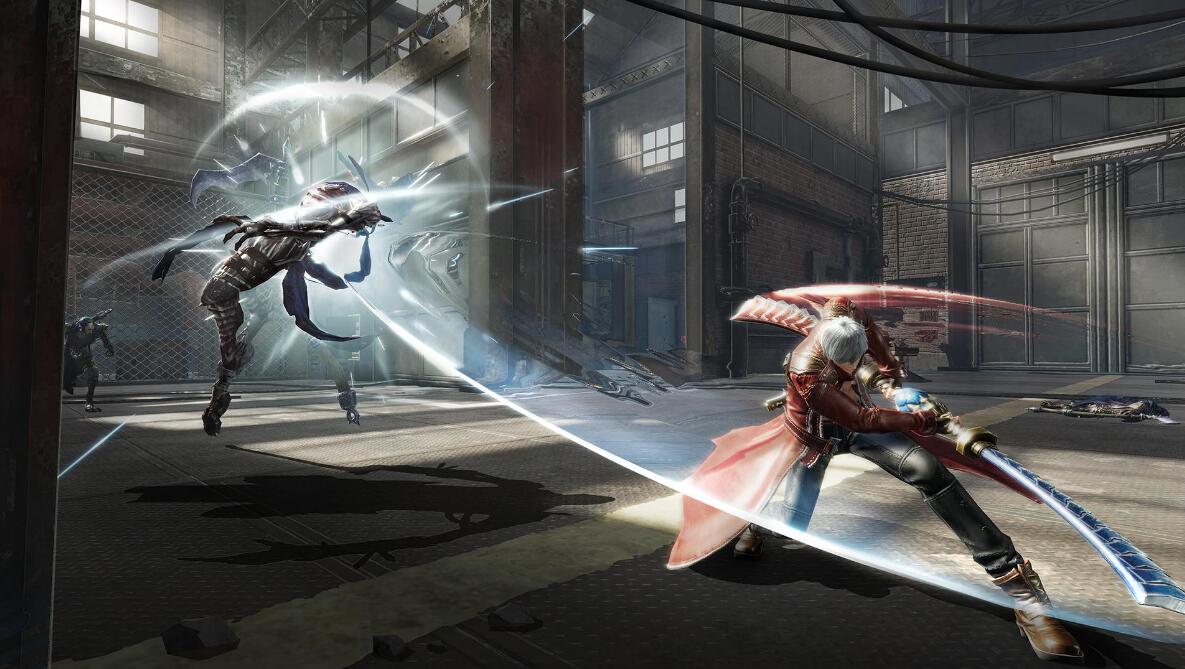 鬼泣巅峰之战大剑怎么连招？