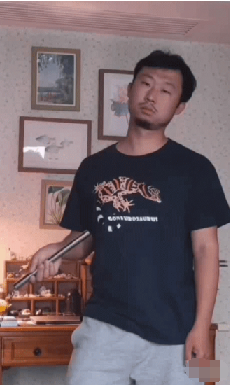 抖音无穷小亮打人表情包分享