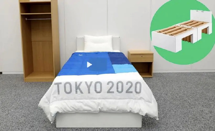 东京奥运会的纸板床裂了是怎么回事