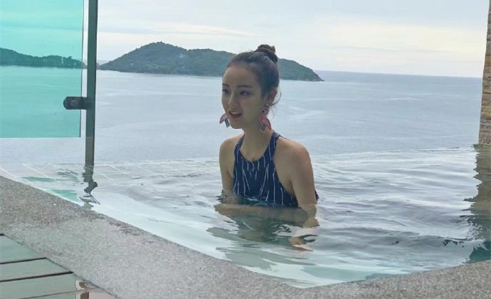 向婧什么时候火的