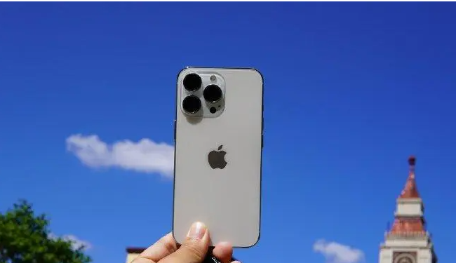 iphone13和13pro哪款性价比更高