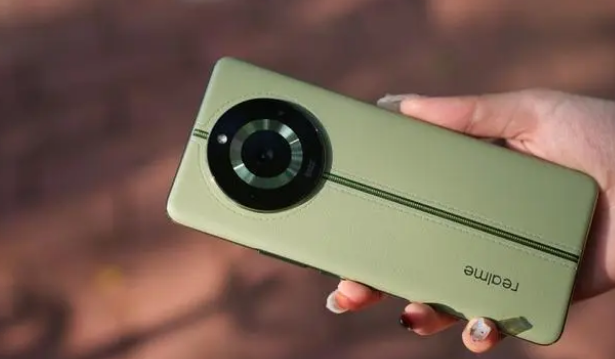 真我Realm11Pro+电池性能怎么样