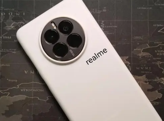 真我GT5Pro有光学防抖功能吗