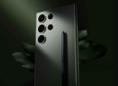 三星GalaxyS24Ultra采用的是什么屏幕材质