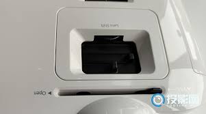 爱普生5800投影机如何调整投影面积