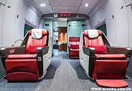 高铁f座位靠窗还是靠过道